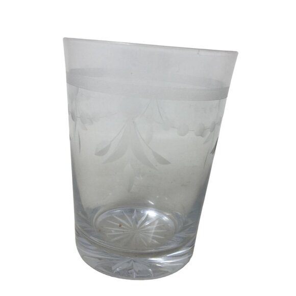 Vintage Set of 5 Clear Glass Drinking Glasses- about 4" tall each - Picture 2 of 7